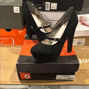 G by Guess Black Heels Elegant Design
